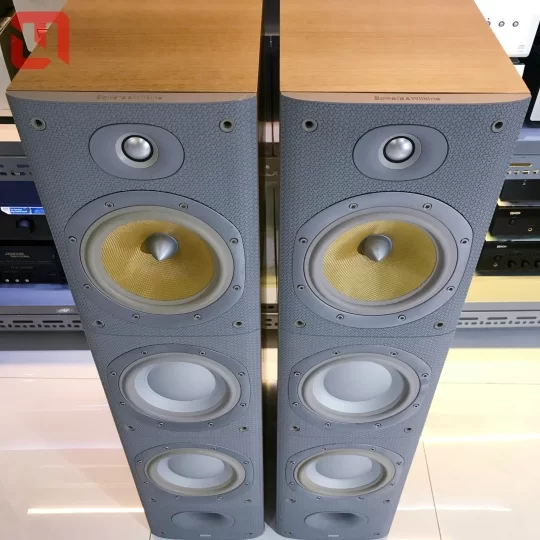 Loa B&W DM604 S3