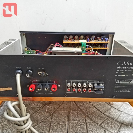 Amplifier CALIFORNIA PRO-468B