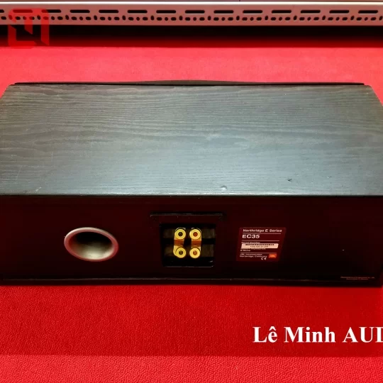 Loa Center JBL EC35