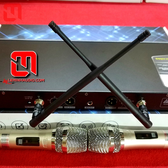 Micro không dây TplusV King 4000 PRO