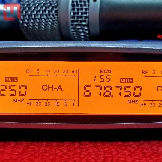 Micro cao cấp không dây APOLLO AUDIO P6