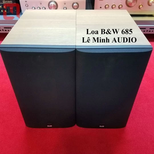Loa Bookshelf B&W 685