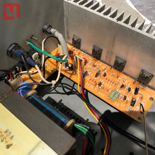 Amplifier JARGUAR P-305C hàng bãi