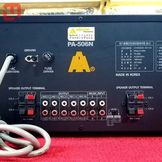 Amplifier KaraOke Jarguar PA-506N hàng Nhật Hoàng