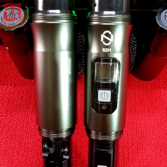 Micro không dây Soundnow S-602U