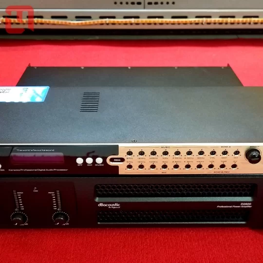 Main đẩy dB Acoustic D2600