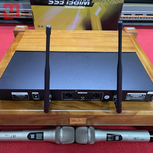 MICRO không dây E3 V360